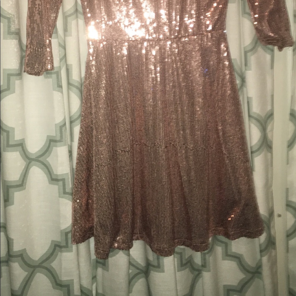 Dress - Picture 2 of 3